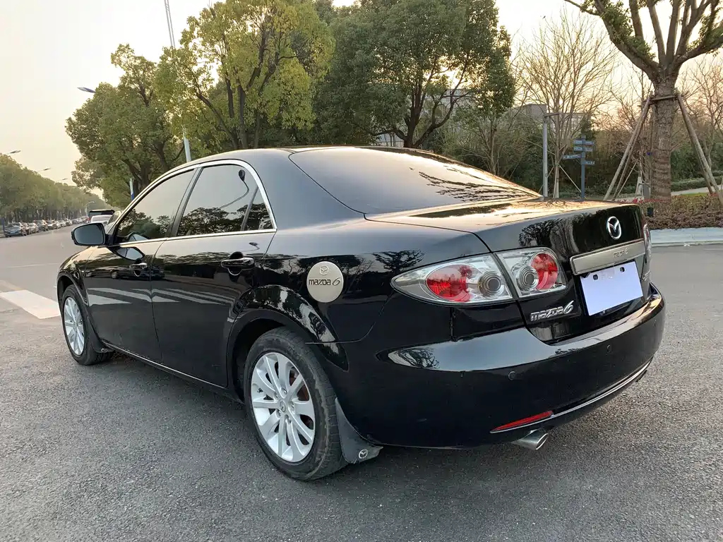 MAZDA 6 2010