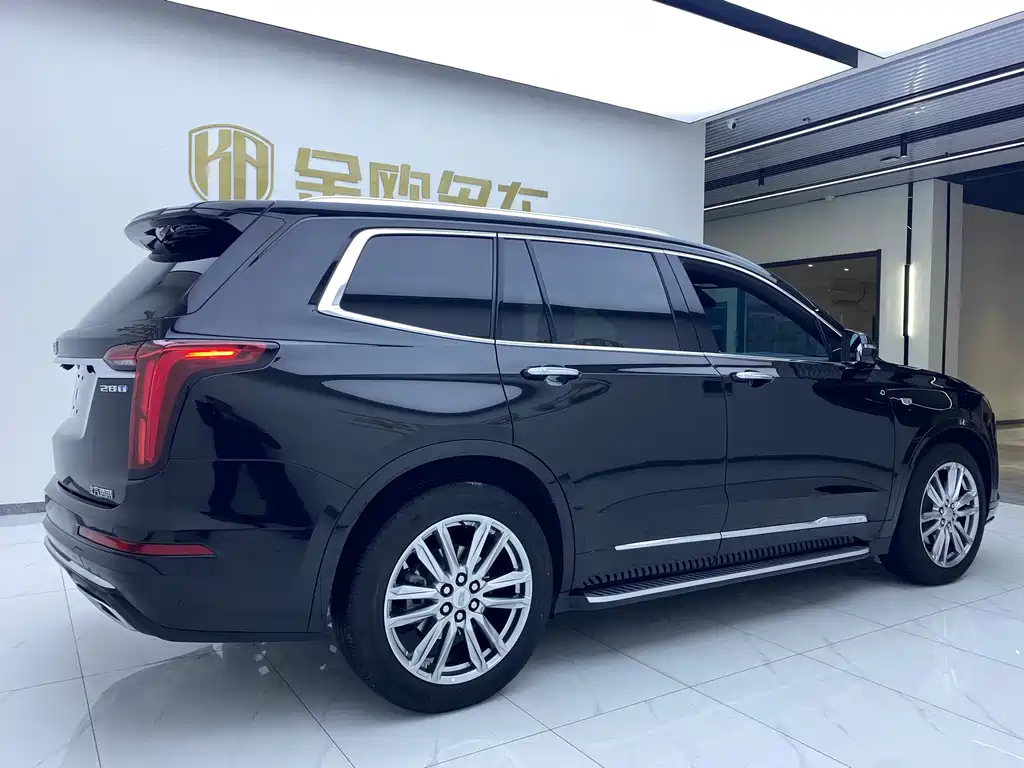 CADILLAC XT6 2022