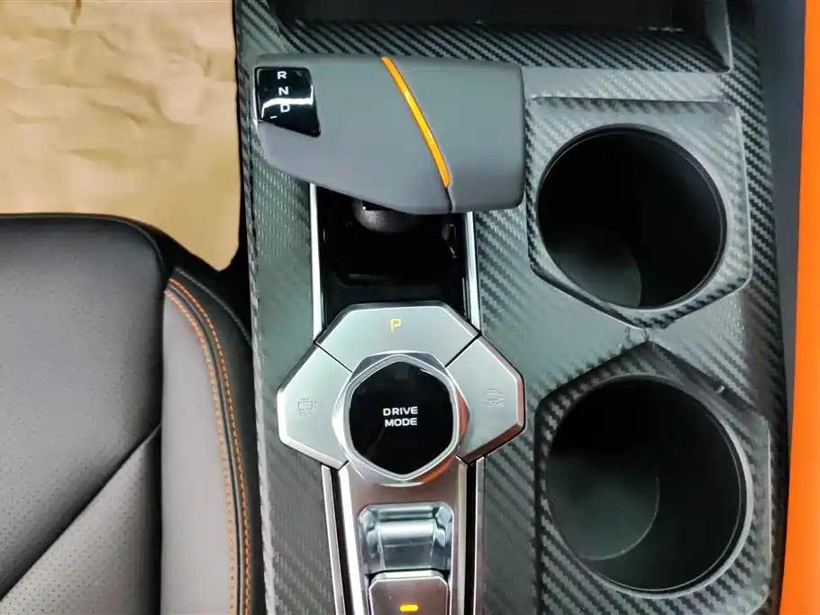 CHANGAN UNI-V SMART IDD 2023