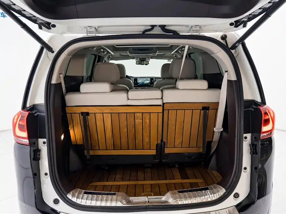 TRUMPCHI M8 2020