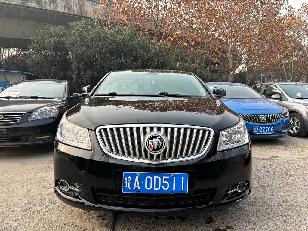 BUICK LACROSSE 2013