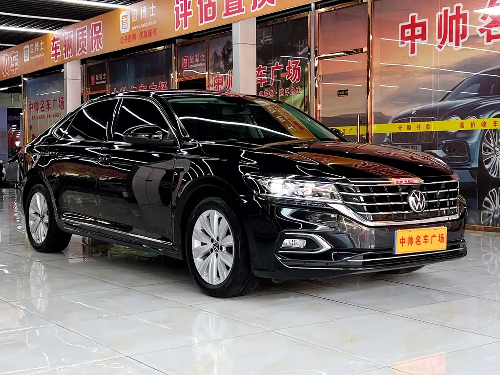 VOLKSWAGEN PASSAT 2021