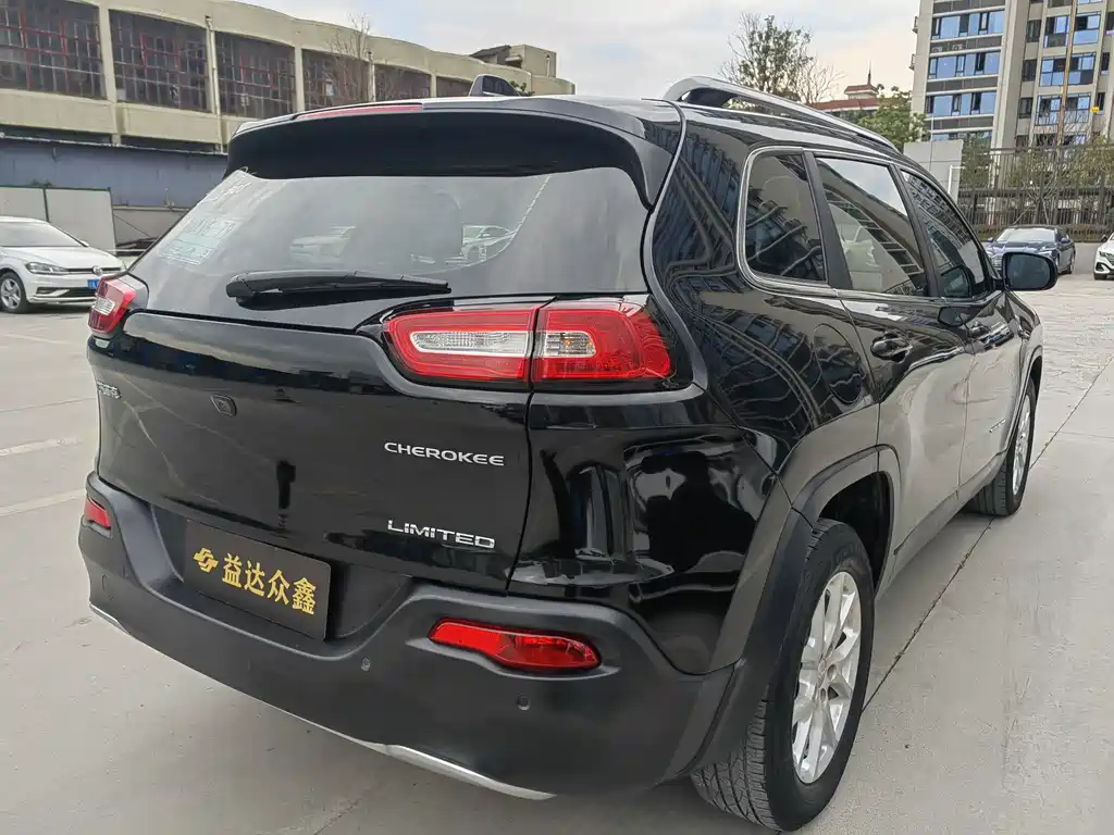 JEEP CHEROKEE 2017