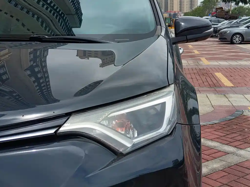 TOYOTA RAV4 RONGFANG 2017