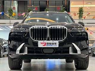 BMW X7 2024