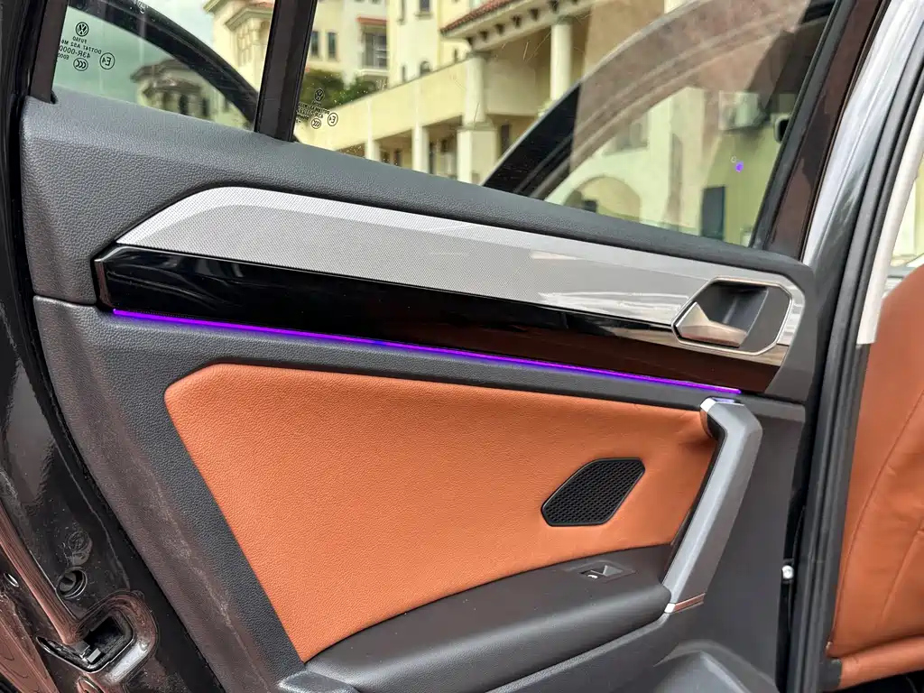 VOLKSWAGEN TAYRON 2020