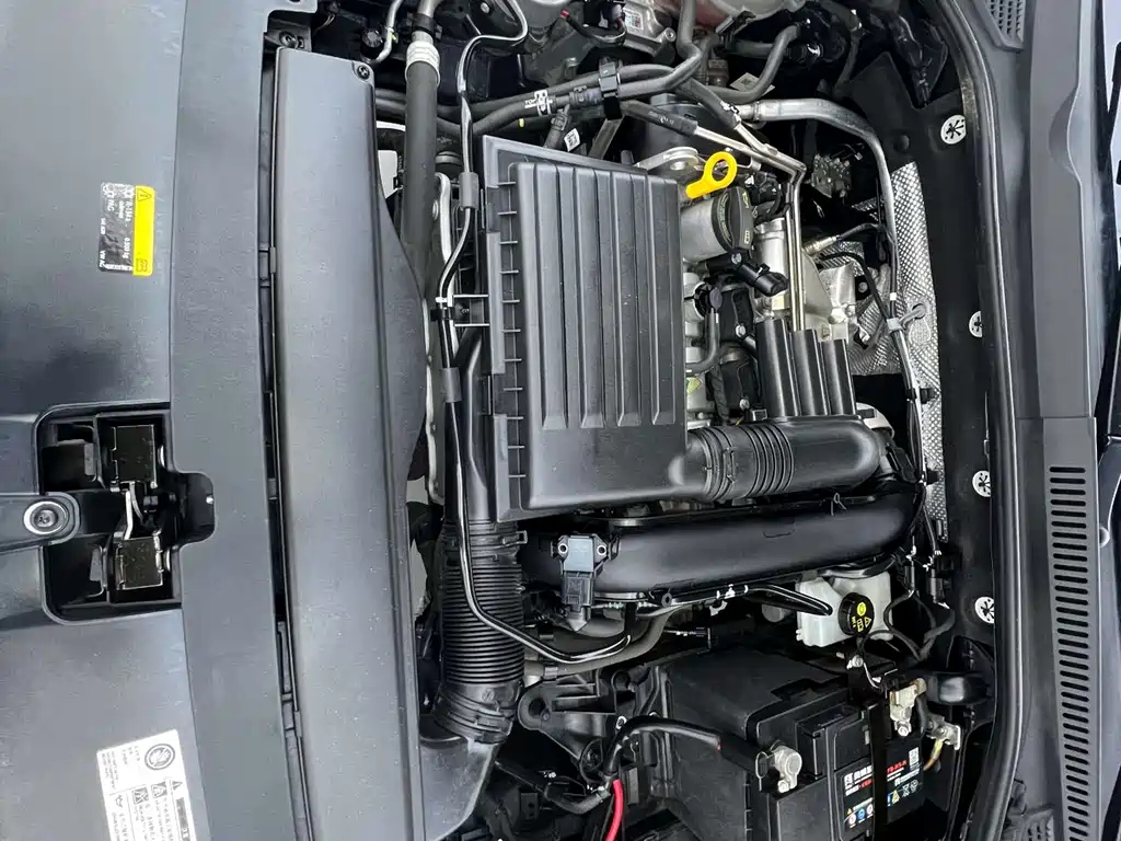 VOLKSWAGEN PASSAT 2022