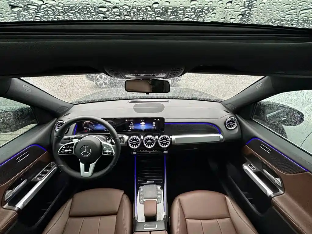 MERCEDES BENZ GLB 2022