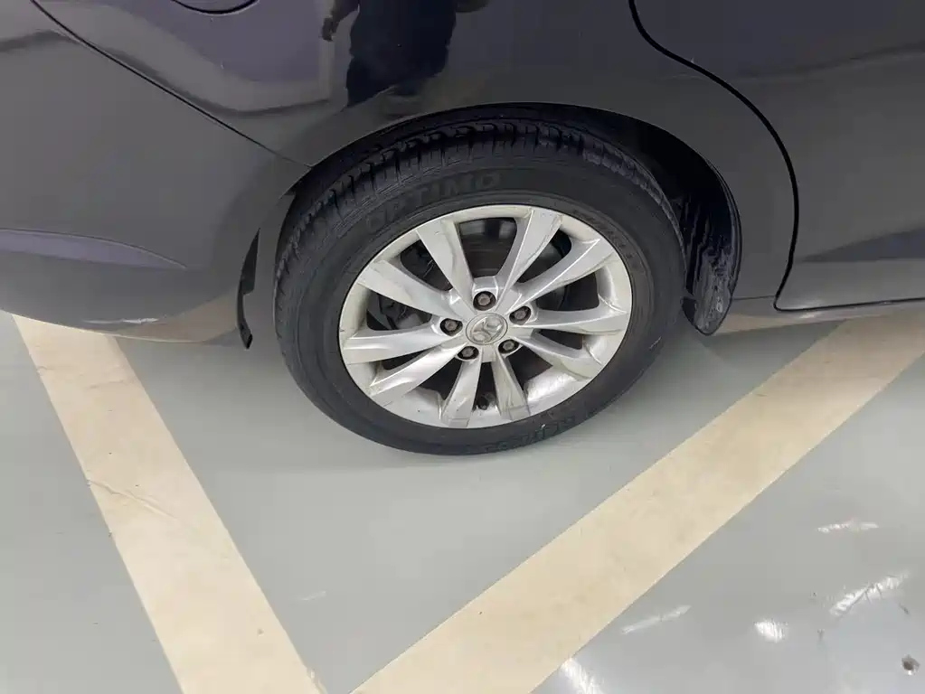 BAIC SENOVA D50 2015
