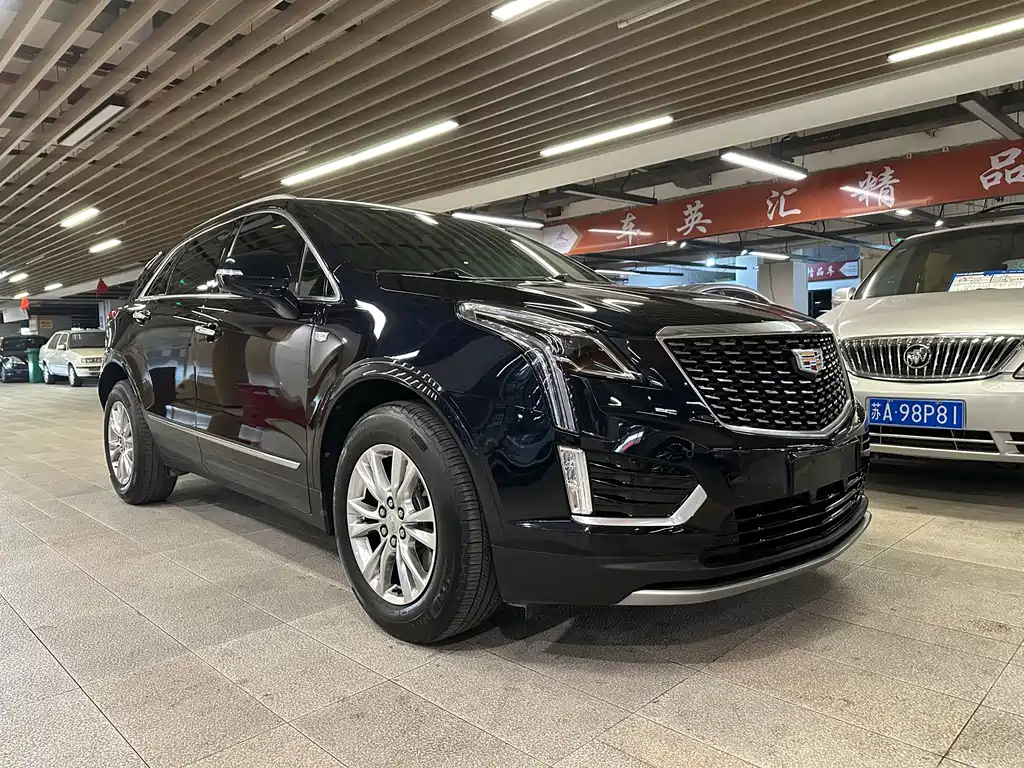 CADILLAC XT5 2022