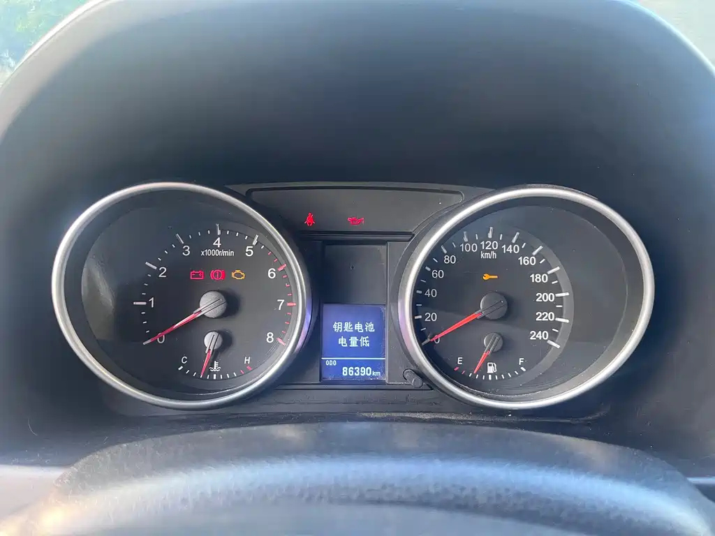 HAVAL H6 2015