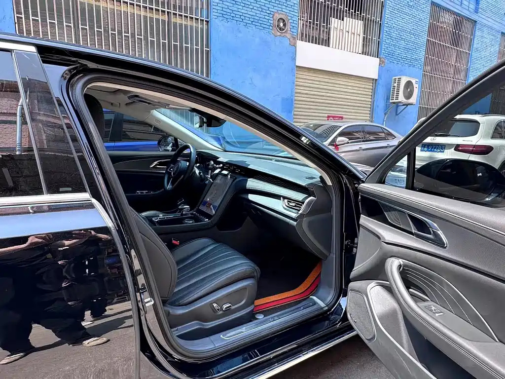 HONGQI H5 2023