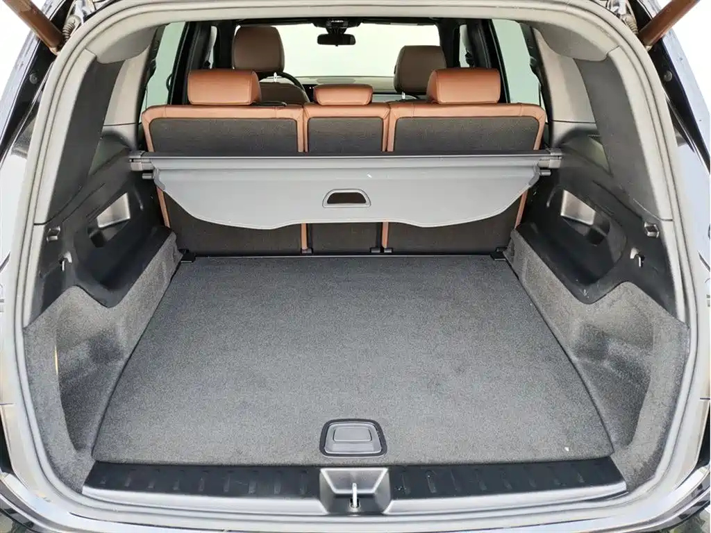 MERCEDES BENZ GLB 2021