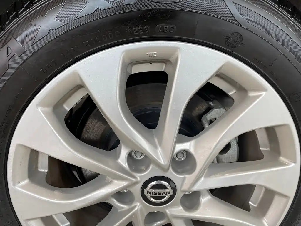 NISSAN SYLPHY 2023