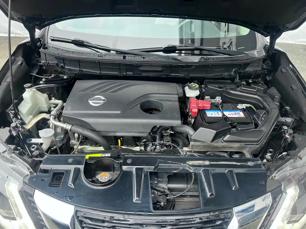 NISSAN X-TRAIL 2018