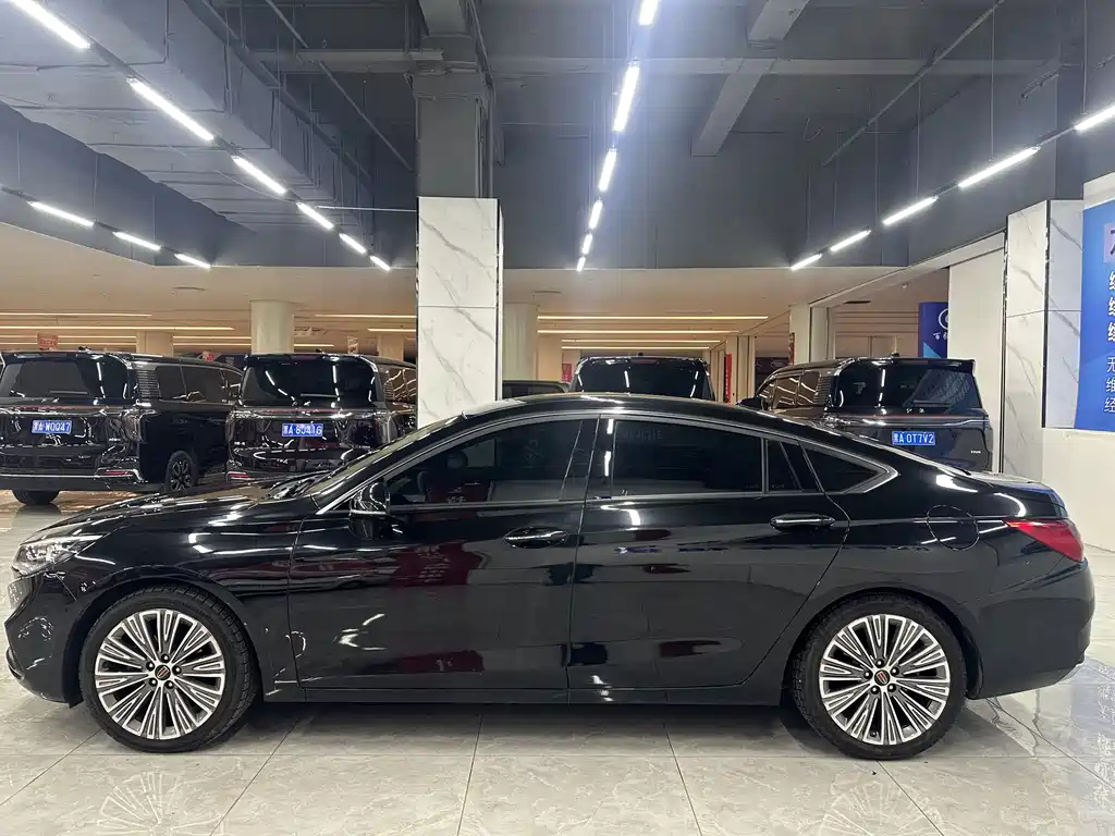 HONGQI H5 2021