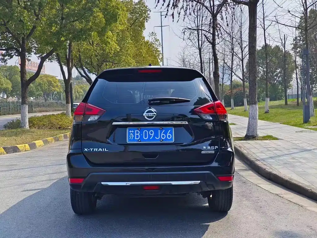 NISSAN X-TRAIL 2019