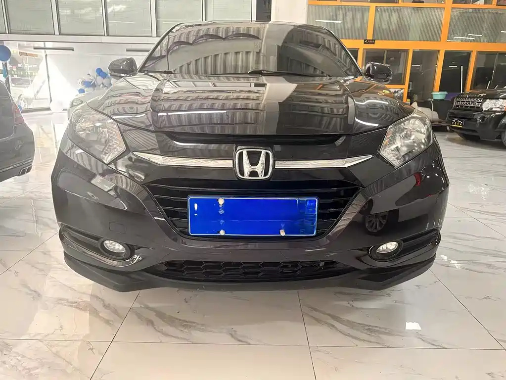 HONDA VEZEL 2014