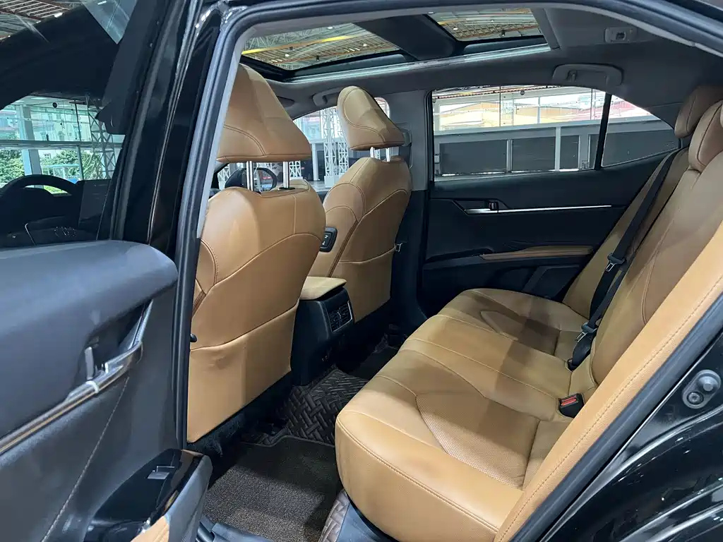 TOYOTA CAMRY 2022