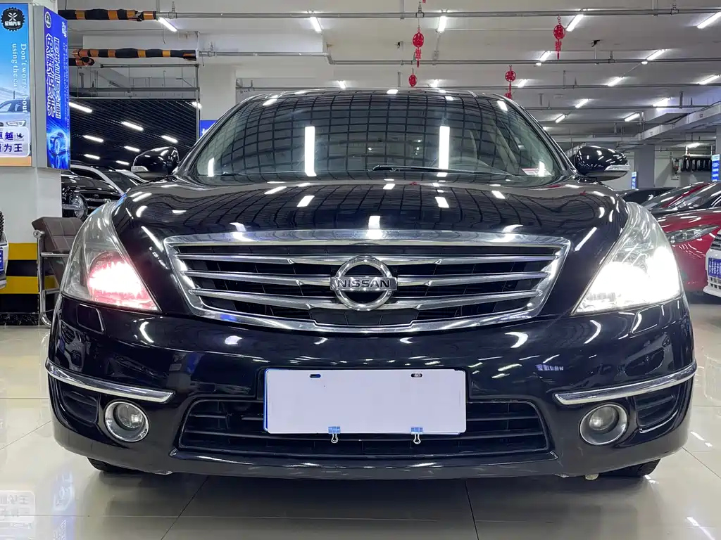 NISSAN TEANA 2009