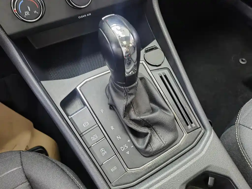 VOLKSWAGEN LAVIDA 2021