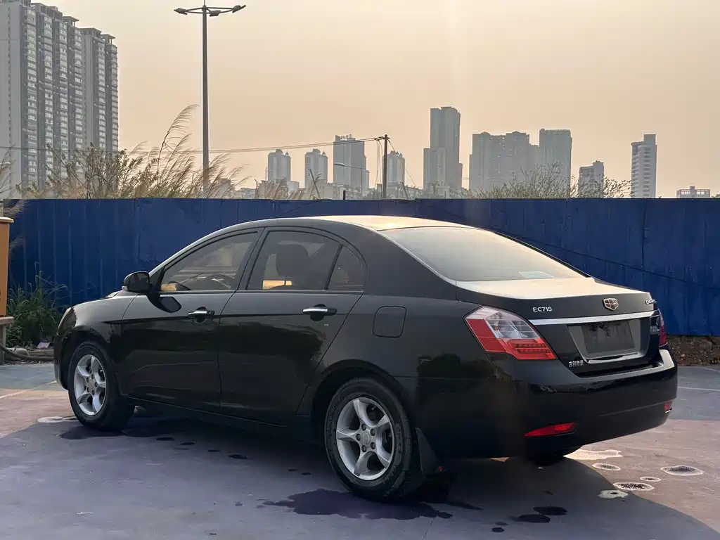 GEELY AUTO CLASSIC EMGRAND 2013