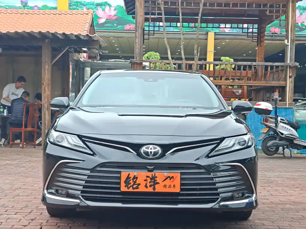 TOYOTA CAMRY 2022