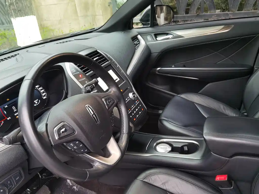 LINCOLN MKC 2018
