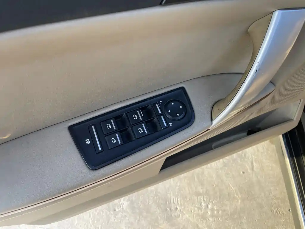 ROEWE 550 2009
