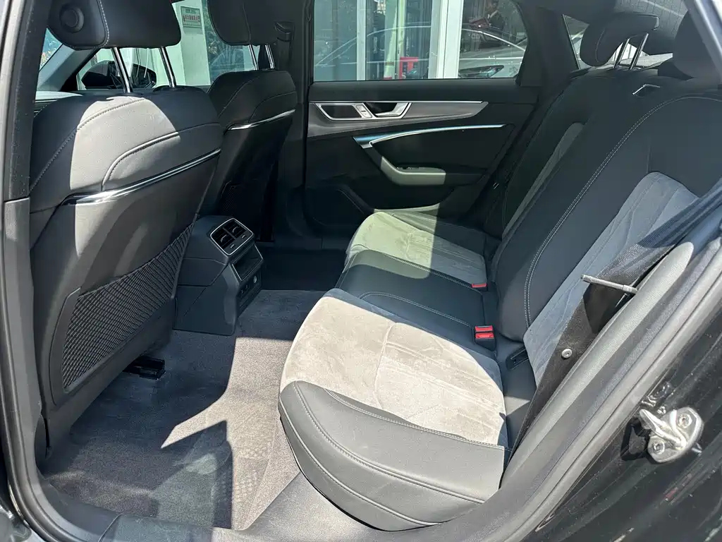 AUDI A6L 2023