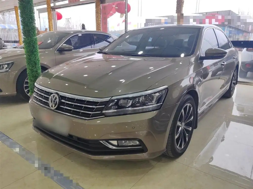 VOLKSWAGEN PASSAT 2017