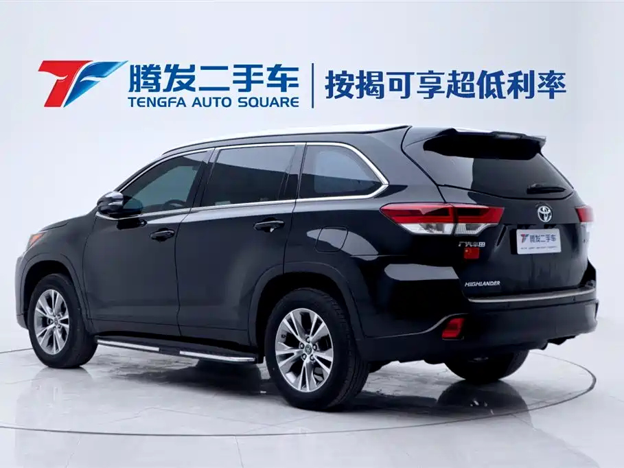 TOYOTA HIGHLANDER 2021