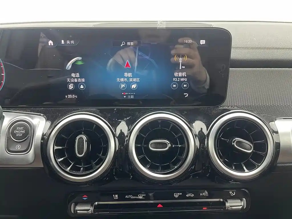 MERCEDES BENZ GLB 2022