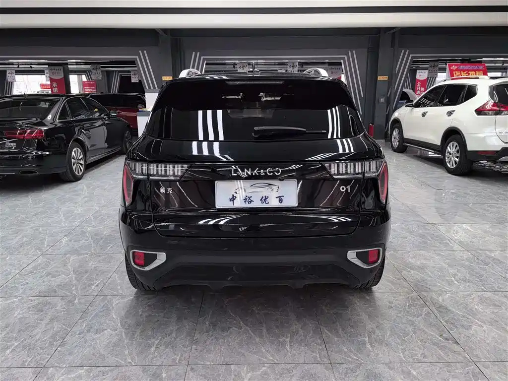 LYNK&CO 01 2019