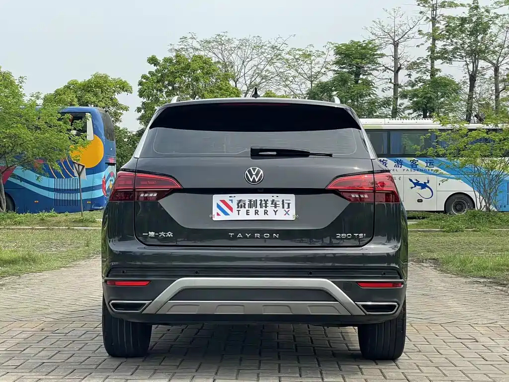 VOLKSWAGEN TAYRON 2022