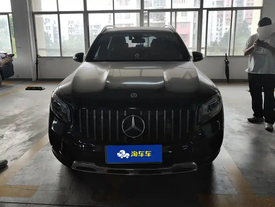 MERCEDES BENZ GLB 2021