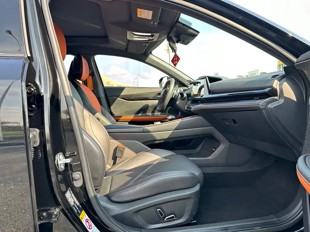 CHANGAN UNI-V 2023