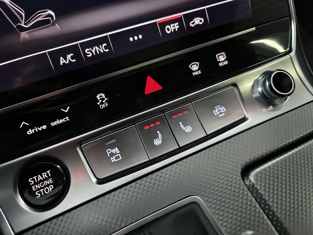 AUDI A6L 2023