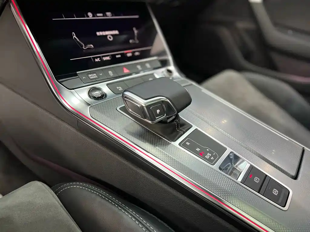 AUDI A6L 2022