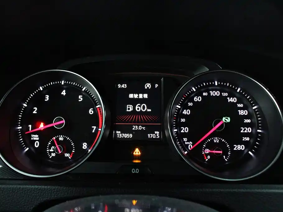 VOLKSWAGEN GOLF 2017