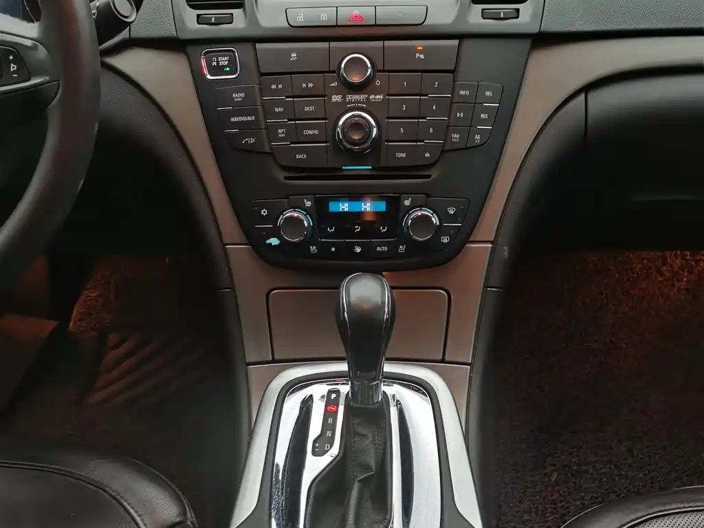 BUICK REGAL 2009