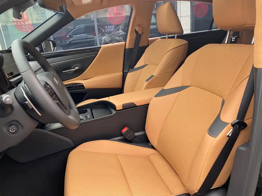 LEXUS ES 2023