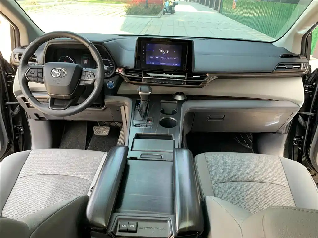 TOYOTA SIENNA SIENNA 2022