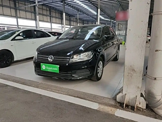 VOLKSWAGEN SANTANA 2019