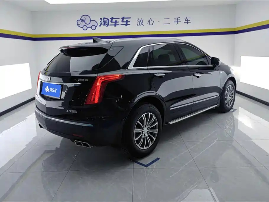 CADILLAC XT5 2019