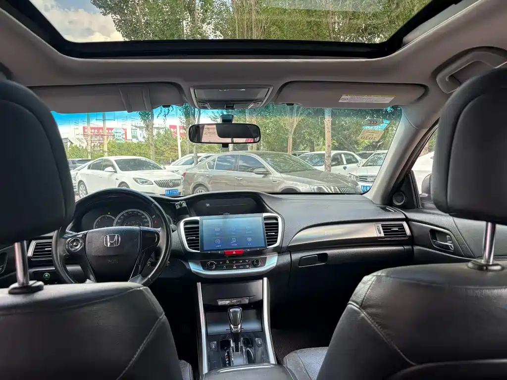 HONDA ACCORD 2016