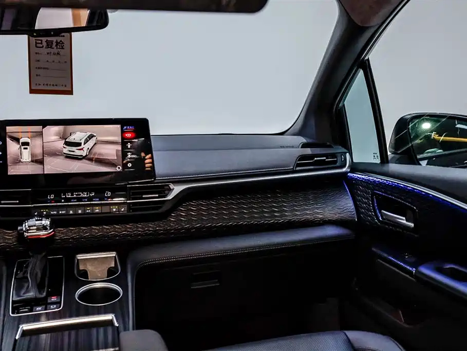 TOYOTA SIENNA SIENNA 2023