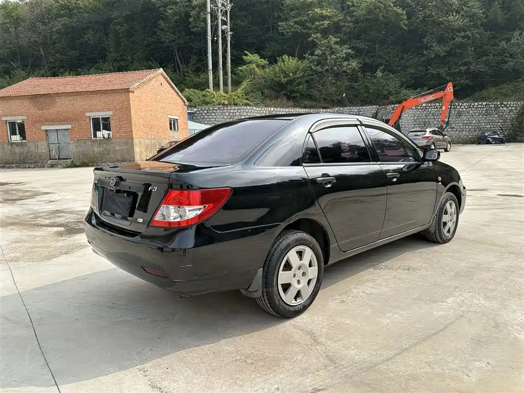 BYD F3 2019