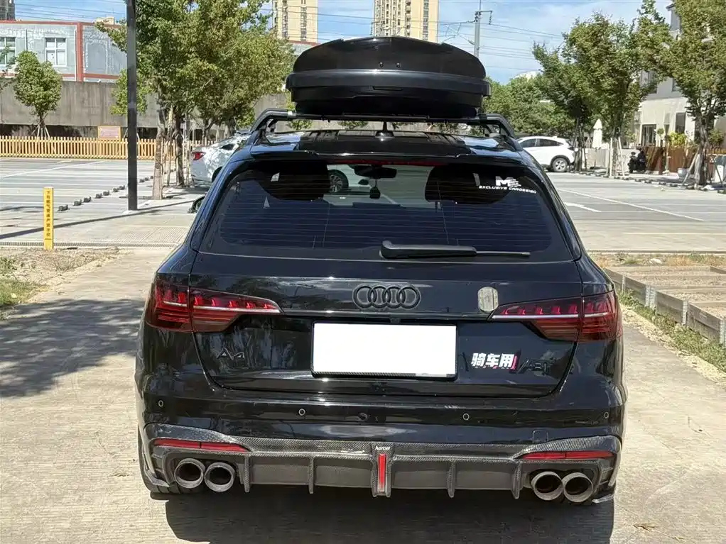 AUDI A4 IMPORT 2021