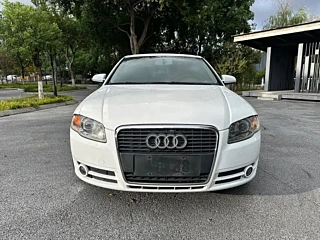 AUDI A4 2008
